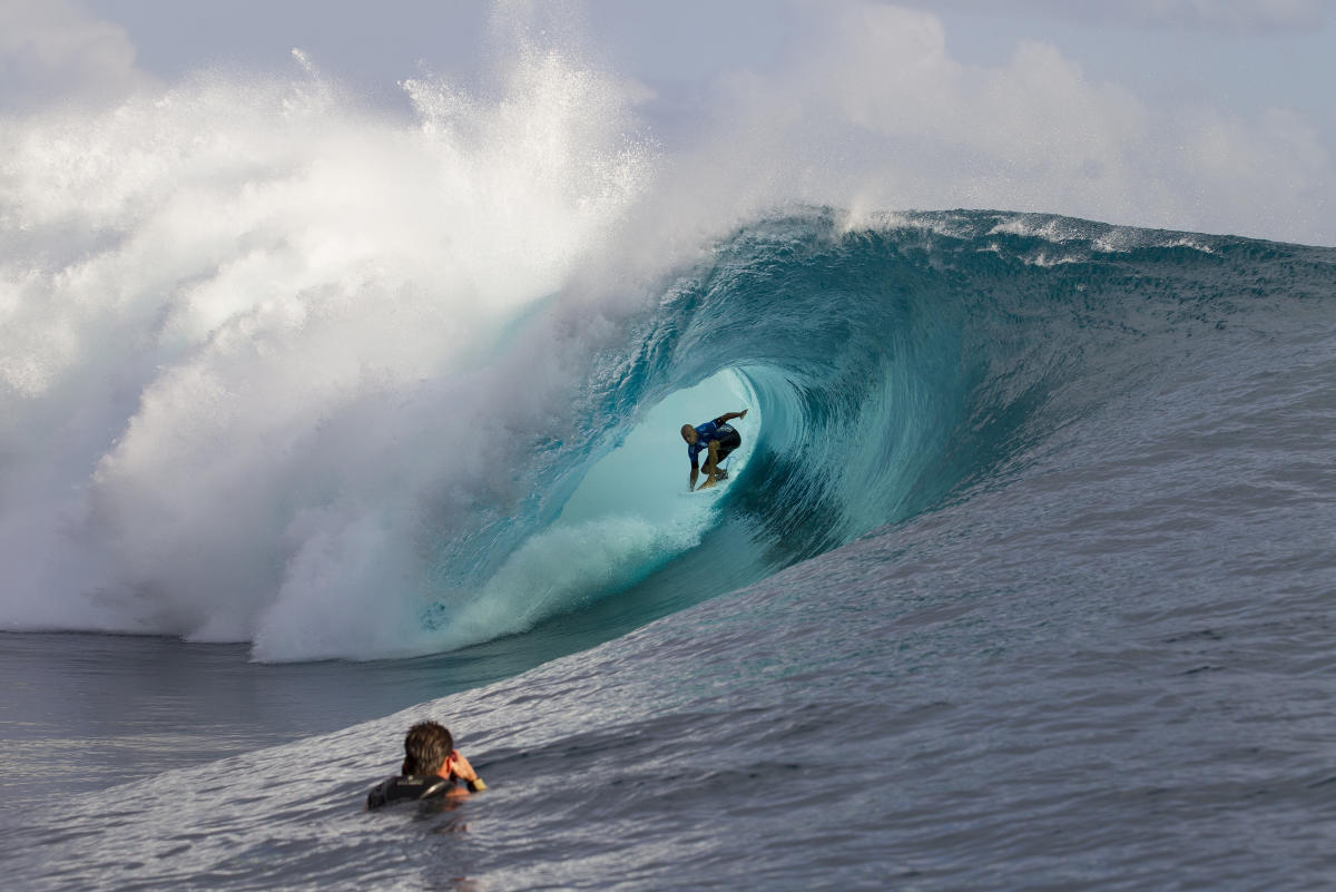 Fantasy Surfer Tahiti - Kelly Slater