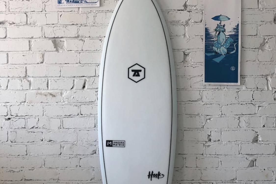 Global Surf Industries 7S Hook Surfboard Review