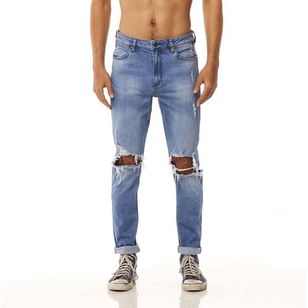 Wrangler Sale (up to 50% off – Empire Ave